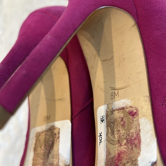 Michael Kors Fuchsia ostrich Feathered Women's Ankle Boots size 8 women’s - Picture 9 of 10